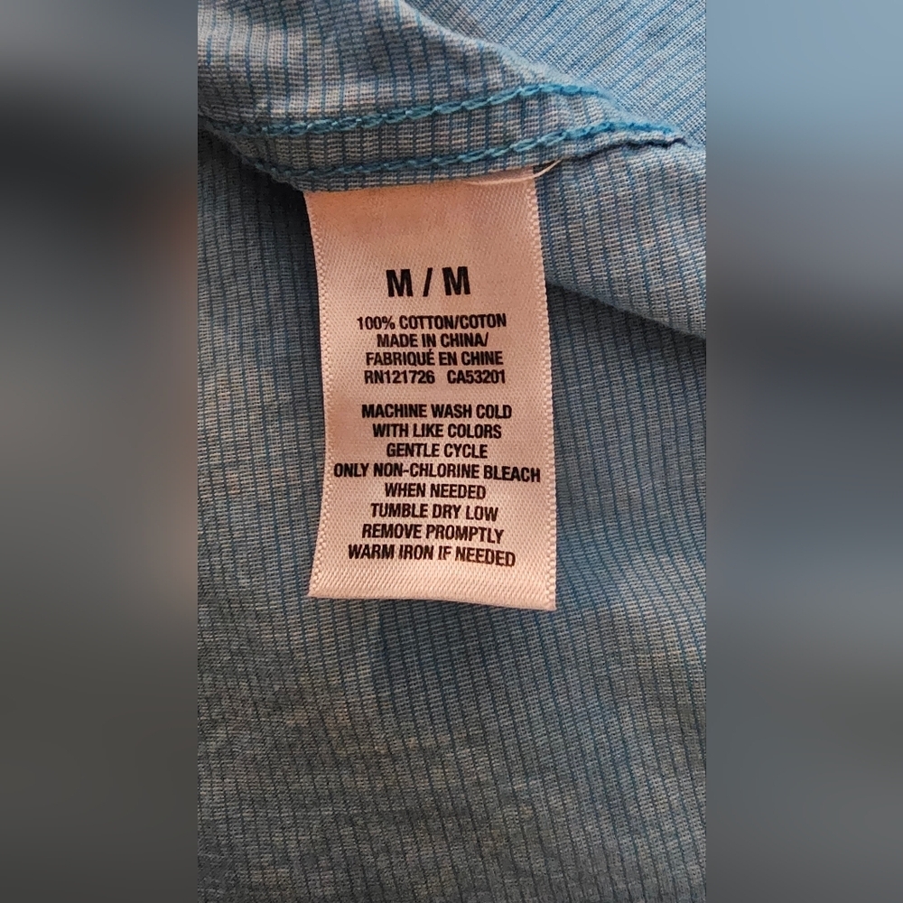 Aéropostale Men’s Light Blue Textured Short Sleeve Button-Down Shirt - Sz Medium - Picture 4 of 4